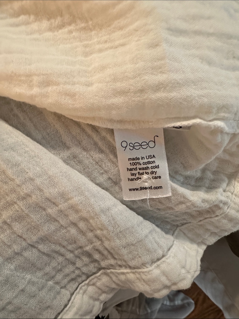 9 Seed White Gauze Button-Front Blouse - Picture 6 of 6